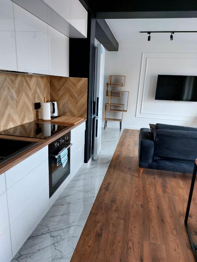 Katerina - Mona Luxury Apartments Lebork Bagian luar foto