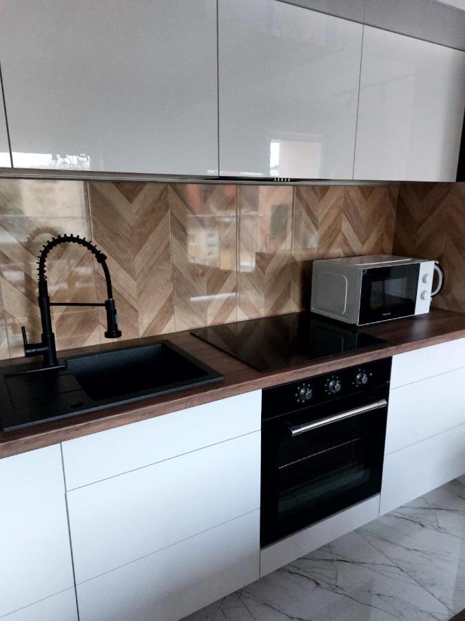 Katerina - Mona Luxury Apartments Lebork Bagian luar foto